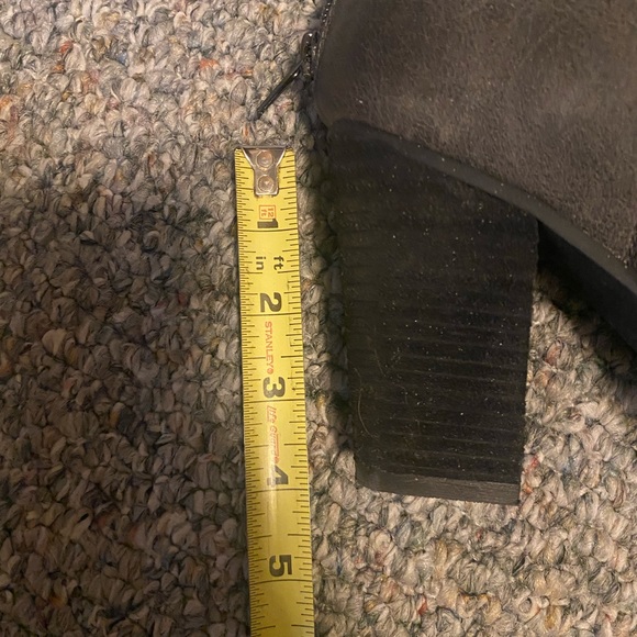 Charcoal booties size 9 Not rated brand - Picture 11 of 14